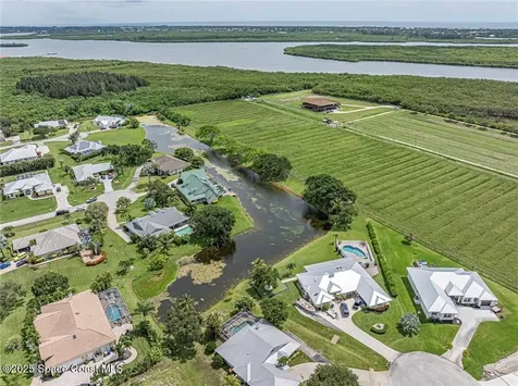 2945 70th Place Vero Beach FL 32967
