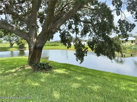 2945 70th Place Vero Beach FL 32967