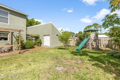 753 Isle Royale Avenue NW Palm Bay FL 32907