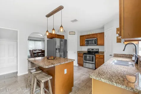 753 Isle Royale Avenue NW Palm Bay FL 32907