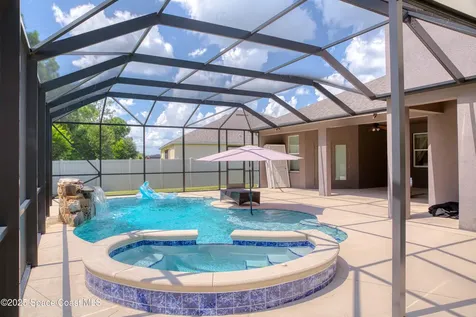 632 Stonebriar Drive SE Palm Bay FL 32909