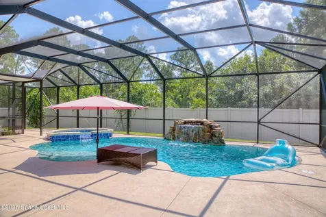 632 Stonebriar Drive SE Palm Bay FL 32909