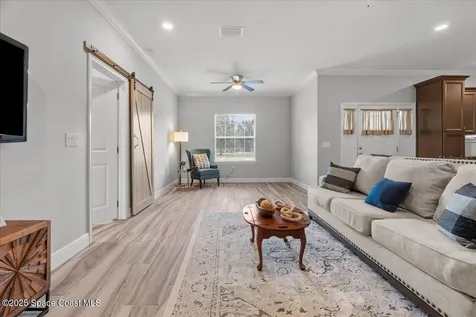 18704 Northcliff Street Orlando FL 32833