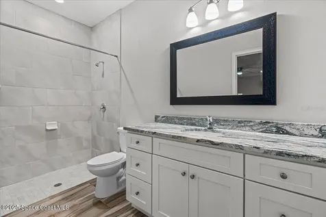 18704 Northcliff Street Orlando FL 32833