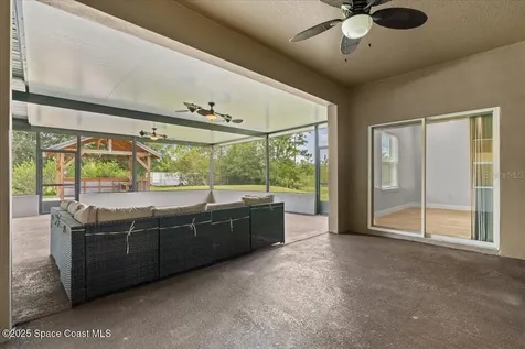 18704 Northcliff Street Orlando FL 32833