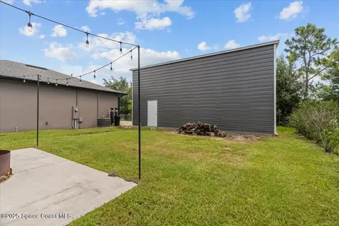 18704 Northcliff Street Orlando FL 32833