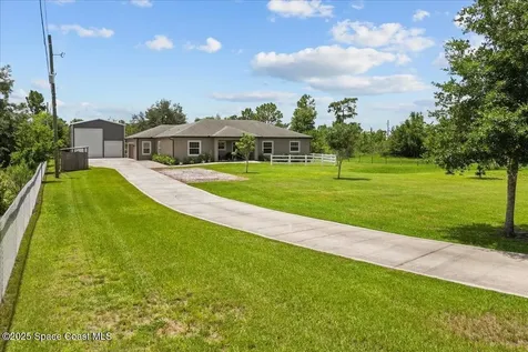 18704 Northcliff Street Orlando FL 32833
