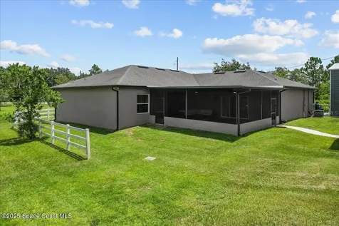 18704 Northcliff Street Orlando FL 32833