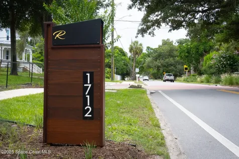 1712 Pineapple Avenue Melbourne FL 32935