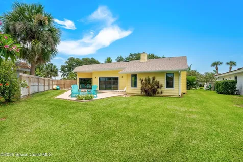 33 Yawl Drive Cocoa Beach FL 32931