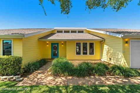 33 Yawl Drive Cocoa Beach FL 32931