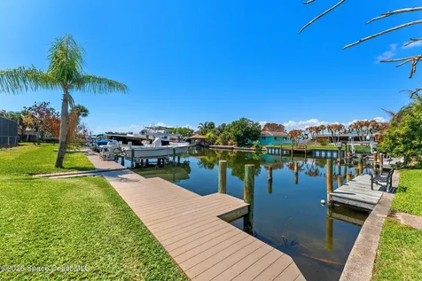 33 Yawl Drive Cocoa Beach FL 32931