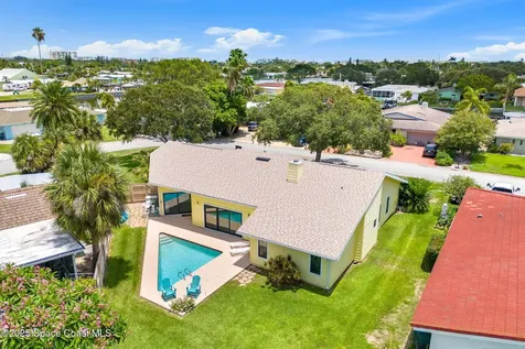 33 Yawl Drive Cocoa Beach FL 32931