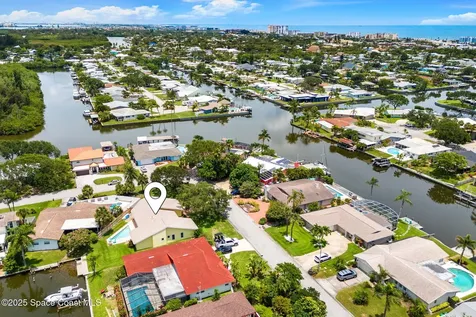 33 Yawl Drive Cocoa Beach FL 32931