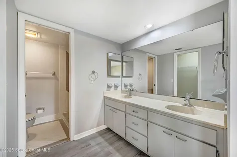 1935 Dipol Courtway Titusville FL 32780