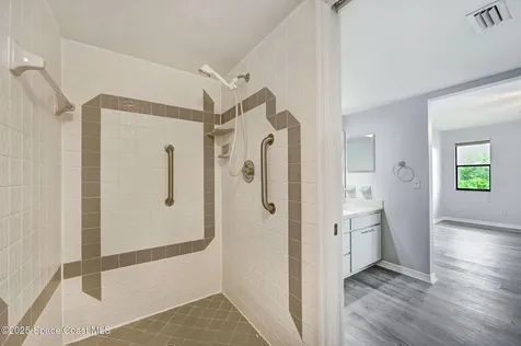 1935 Dipol Courtway Titusville FL 32780