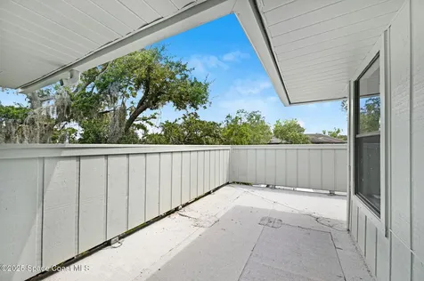 1935 Dipol Courtway Titusville FL 32780