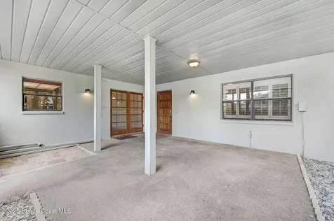1935 Dipol Courtway Titusville FL 32780