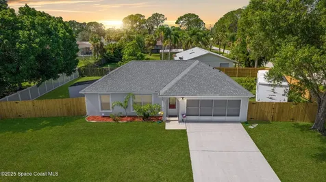 550 Barber Street SE Palm Bay FL 32909