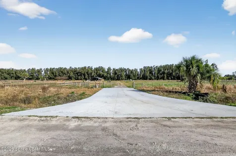 1324 Panther Lane Merritt Island FL 32953