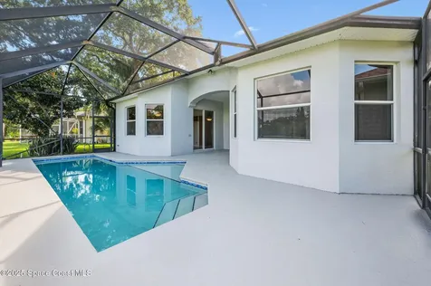 2705 Village Lane Titusville FL 32780