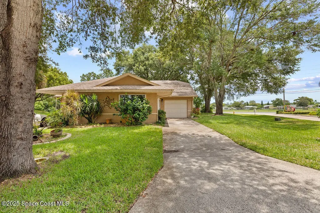 450 L M Davey Lane Titusville FL 32780