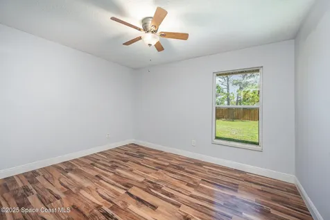 866 Lynbrook Street NW Palm Bay FL 32907