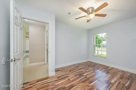 866 Lynbrook Street NW Palm Bay FL 32907