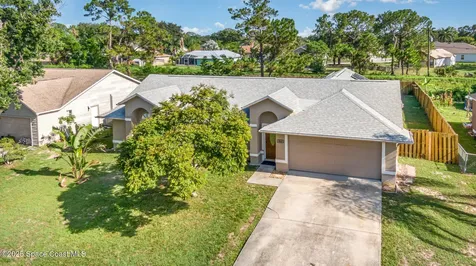 866 Lynbrook Street NW Palm Bay FL 32907