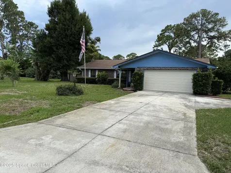 3145 1st Lane Vero Beach FL 32968