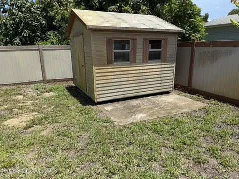 3145 1st Lane Vero Beach FL 32968
