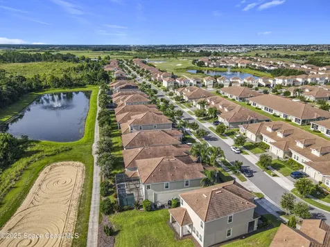 1059 Blackwolf Run Road Davenport FL 33896