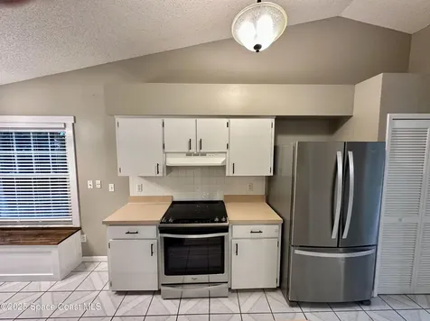 1711 Valcourt Street NW Palm Bay FL 32907