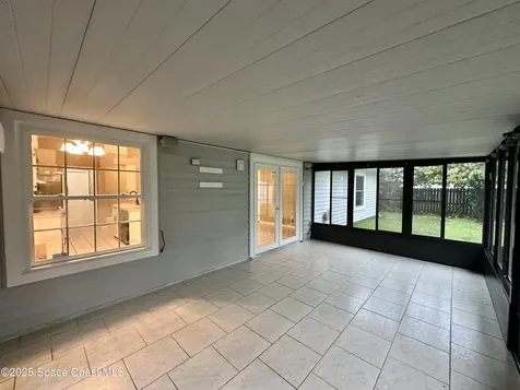 1711 Valcourt Street NW Palm Bay FL 32907