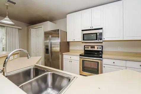 890 Jamaica Avenue Sebastian FL 32958