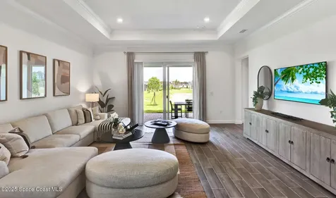 853 Antibes Court NW Palm Bay FL 32907