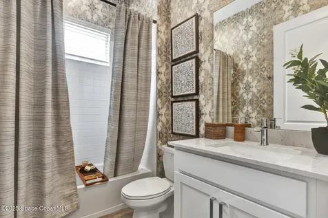 853 Antibes Court NW Palm Bay FL 32907