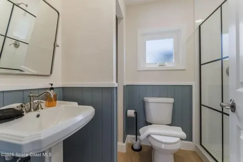 637 S Orlando Avenue Cocoa Beach FL 32931