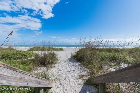 637 S Orlando Avenue Cocoa Beach FL 32931