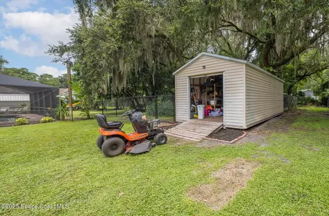 3566 S Park Avenue Titusville FL 32780