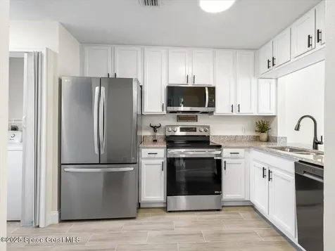 635 Angela Lane Titusville FL 32796