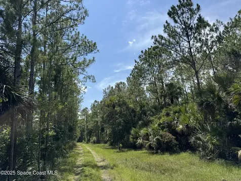 4300 Justa Road Mims FL 32754