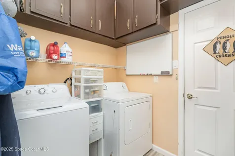 533 Holmes Avenue NW Palm Bay FL 32907