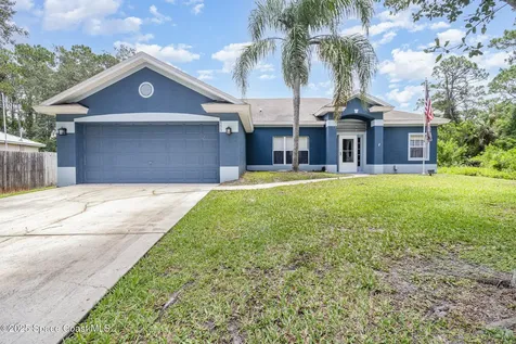 533 Holmes Avenue NW Palm Bay FL 32907