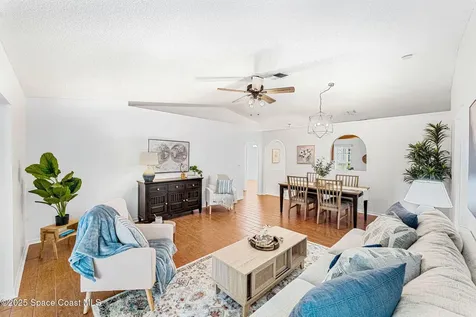 1560 Vista Lake Circle Melbourne FL 32904