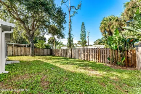 1560 Vista Lake Circle Melbourne FL 32904