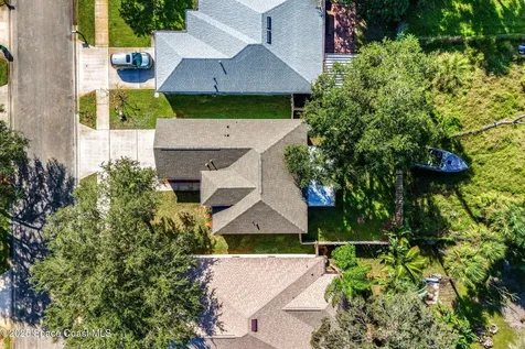1560 Vista Lake Circle Melbourne FL 32904