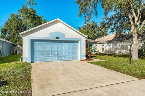 1560 Vista Lake Circle Melbourne FL 32904