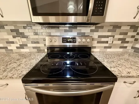 833 Crestwood Avenue Titusville FL 32796