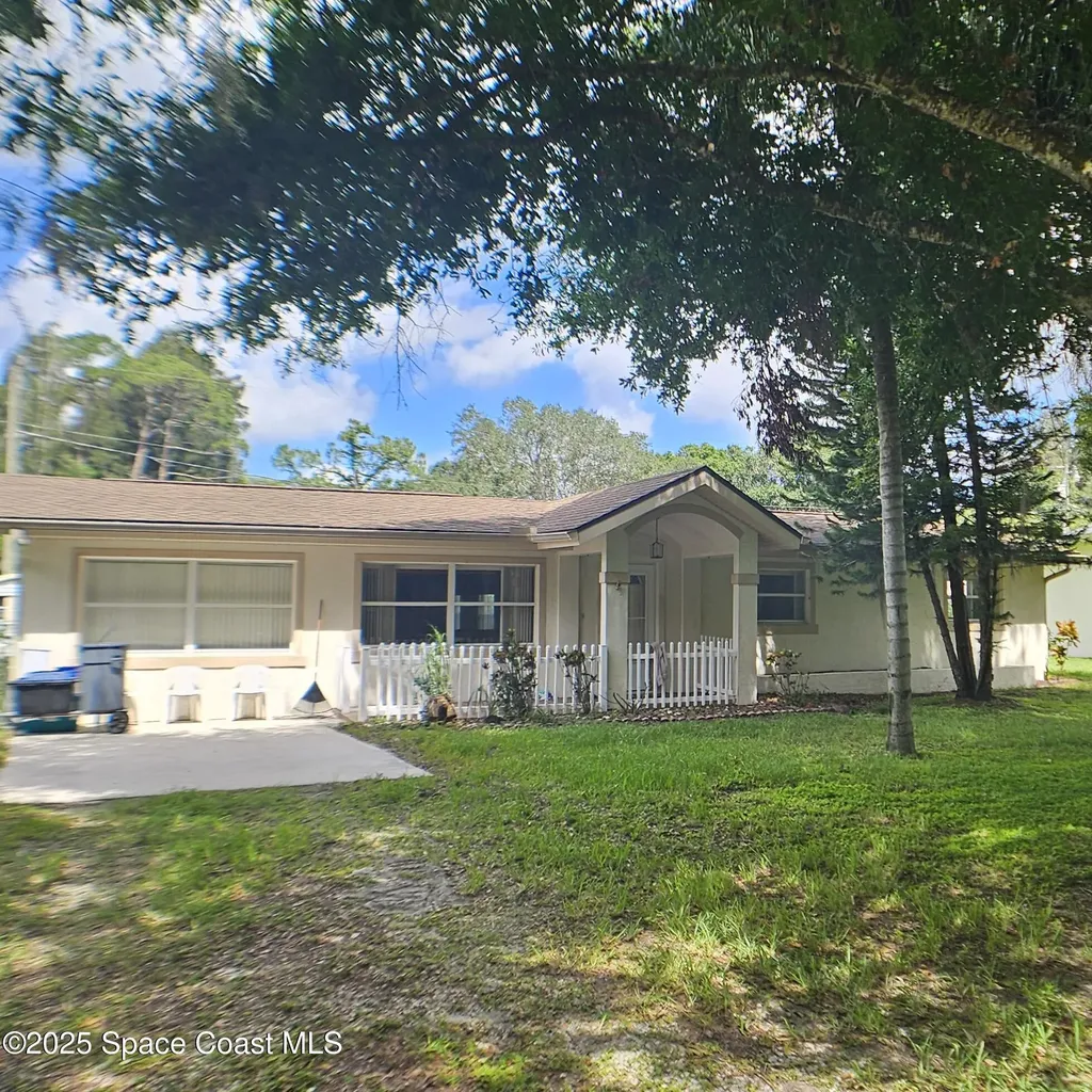 2070 Seminole Boulevard Melbourne FL 32904